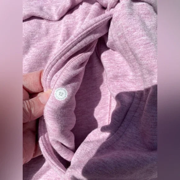 NWOT Lululemon Find Your Unwind Pullover Heathered Pink Taupe size 12 - Picture 10 of 14